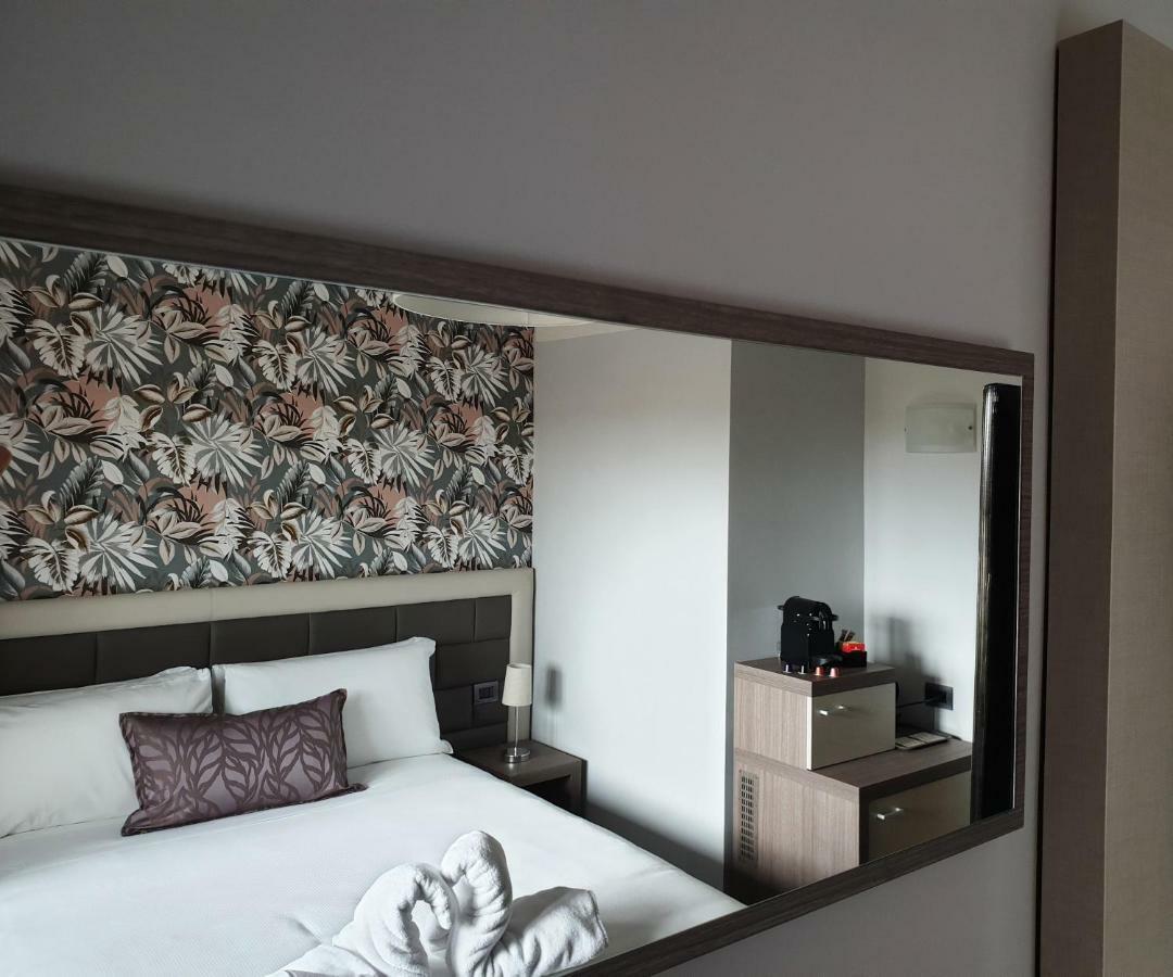 G&G Firenze Suites B&B Экстерьер фото