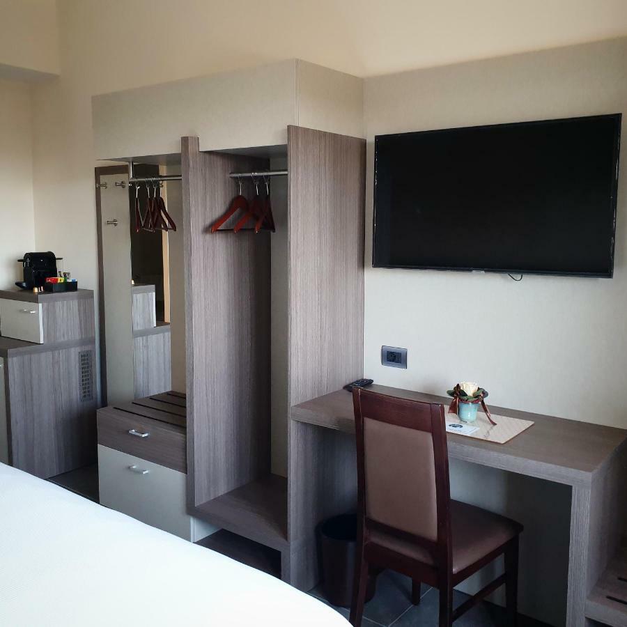 G&G Firenze Suites B&B Экстерьер фото